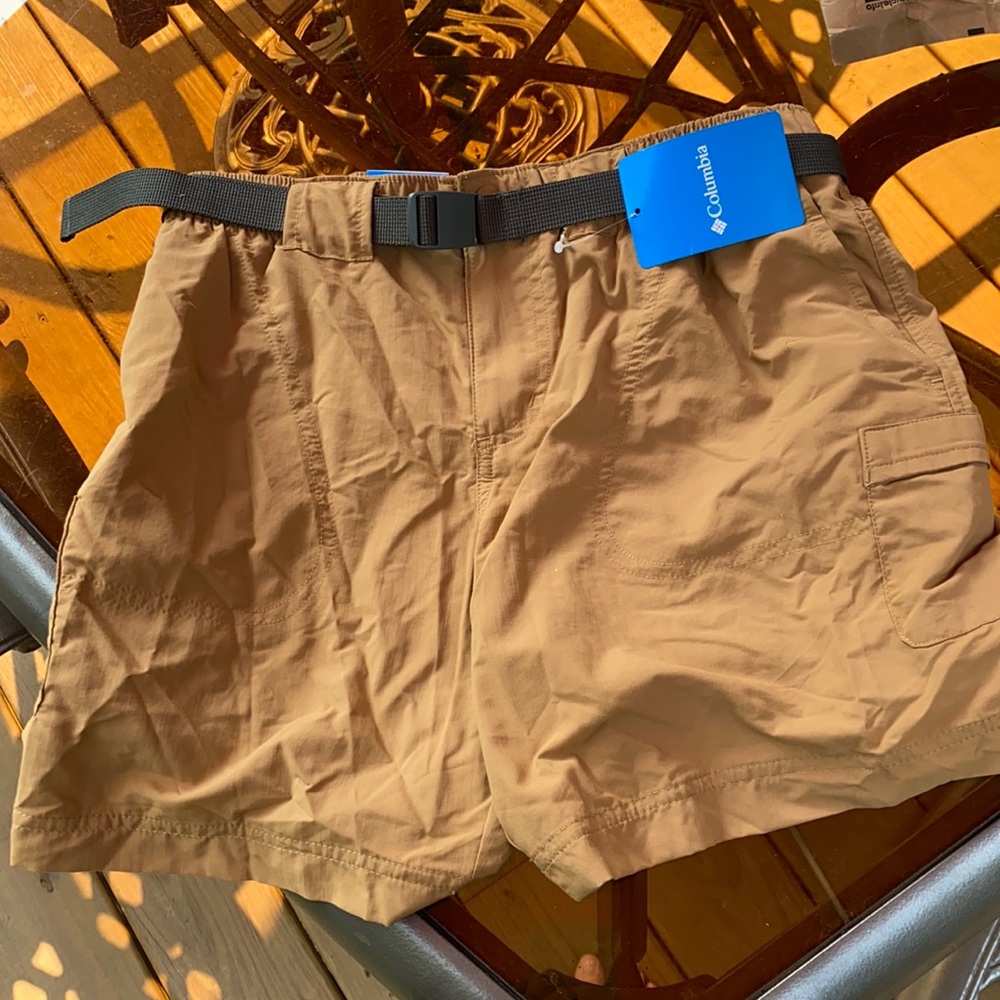 BRAND NEW Columbia Hiking/Outdoor Shorts